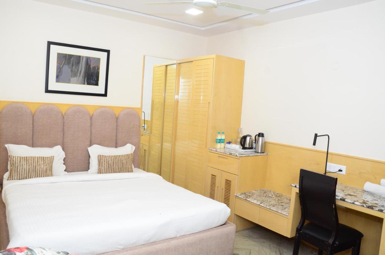 Crytsal Residency Hotel Ranchi Exterior photo