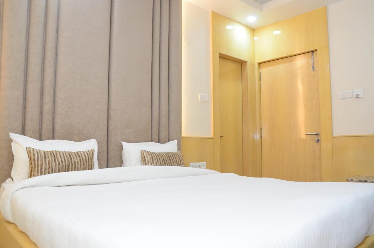 Crytsal Residency Hotel Ranchi Exterior photo