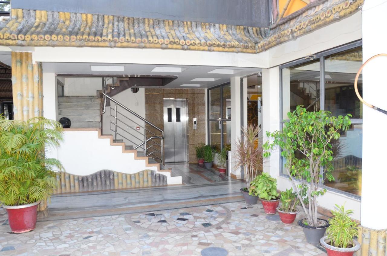 Crytsal Residency Hotel Ranchi Exterior photo