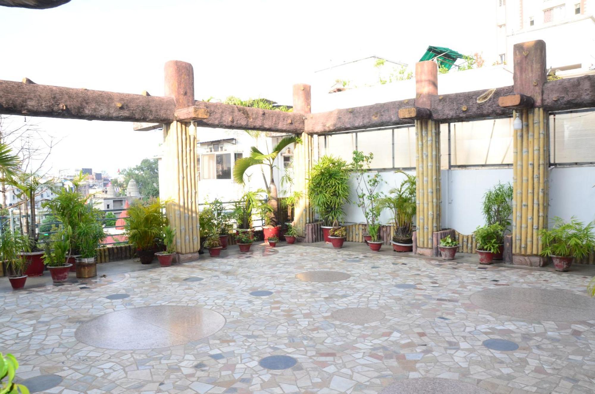Crytsal Residency Hotel Ranchi Exterior photo