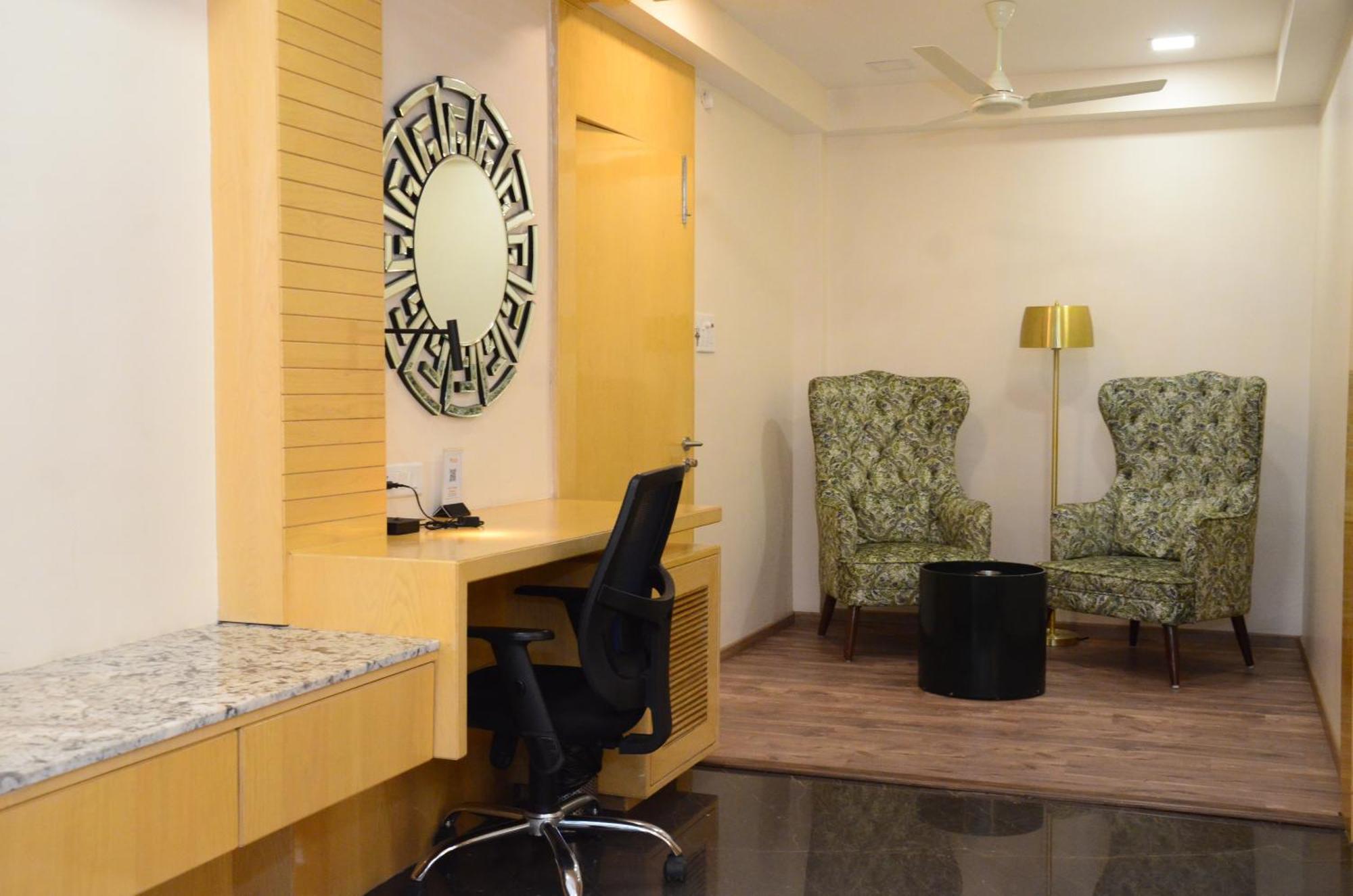 Crytsal Residency Hotel Ranchi Exterior photo
